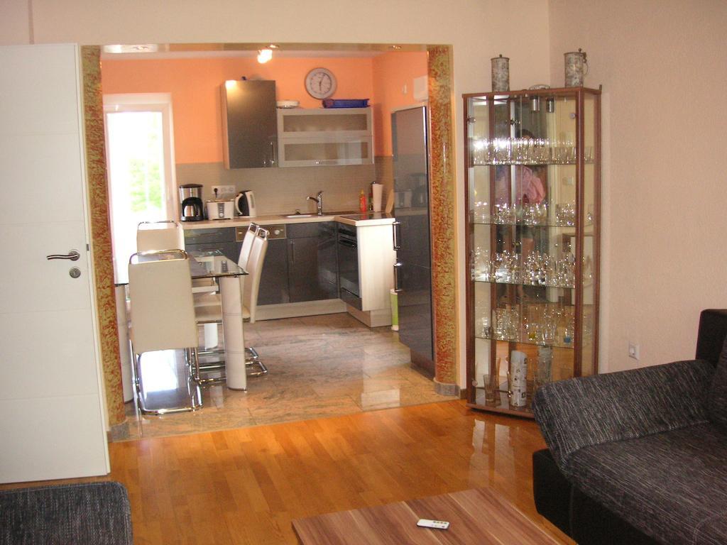 Apartment Euro As Kappel-Grafenhausen Phòng bức ảnh
