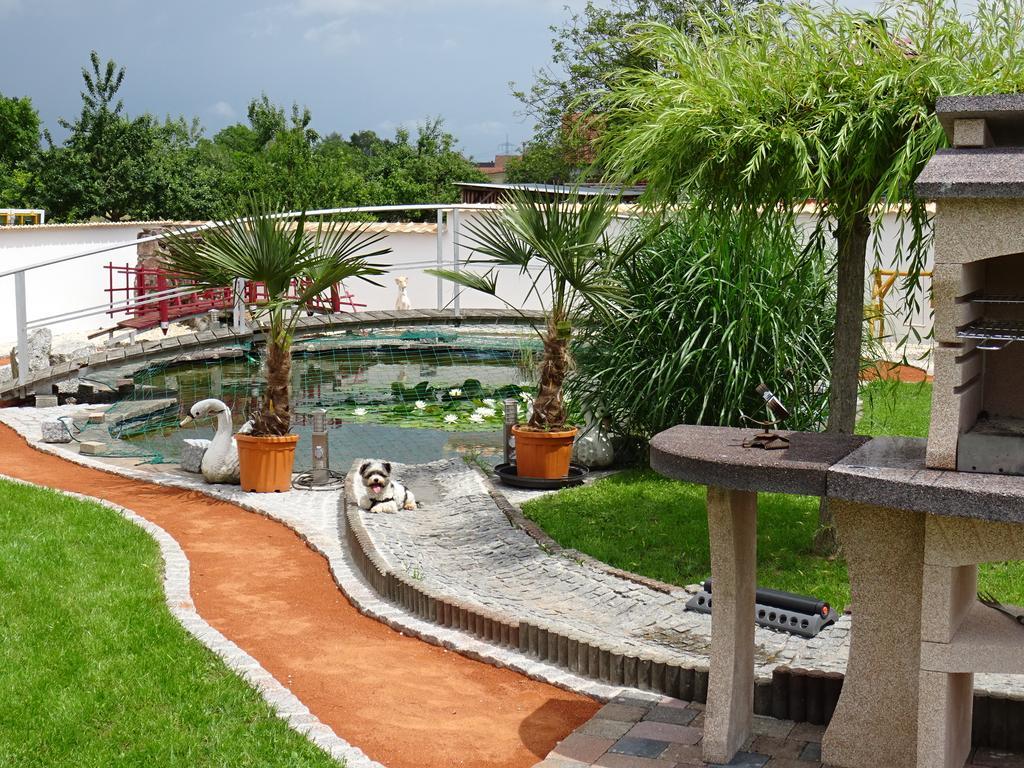 Apartment Euro As Kappel-Grafenhausen Ngoại thất bức ảnh